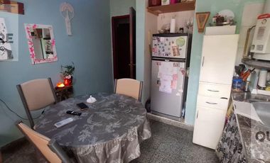 Complejo de 3 Unidades Funcionales zona centro General Roca.