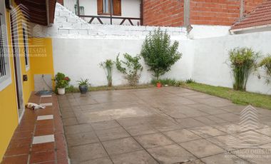 Hermosa casa en calle Gral. Madariaga al 2900 3 amb y 1/2 RETASADA