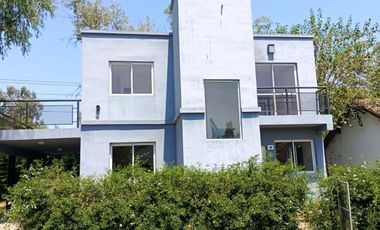 Maschwitz Village, casa en alquiler con pileta