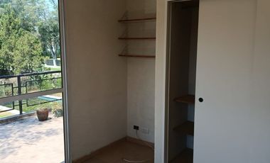 Maschwitz Village, casa en alquiler con pileta