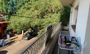 Casa en Venta -   2 locales  - Venta en Blok -  Ramos Mejia Sur