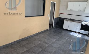 Casa en Venta -   2 locales  - Venta en Blok -  Ramos Mejia Sur