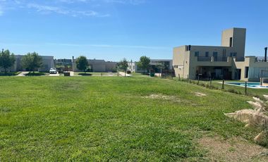 Lote en Venta, 812m2, en San Sebastian, Pilar, GBA Norte