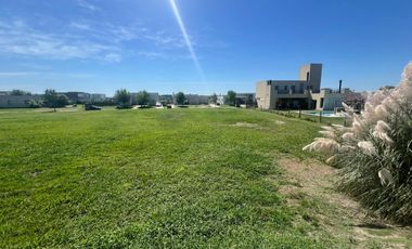 Lote en Venta, 812m2, en San Sebastian, Pilar, GBA Norte