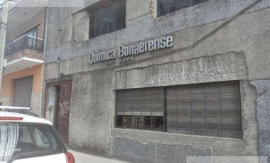 Depósito/ Galpón de 2286 m2 en Avellaneda - VENTA - ALQUILER