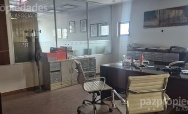 Alquiler  Local Comercial con oficinas  Z/Centro bajo