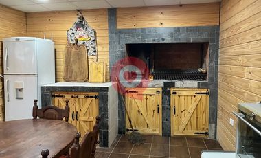 Venta Casa en Catriel. Los Cipreses al 600.