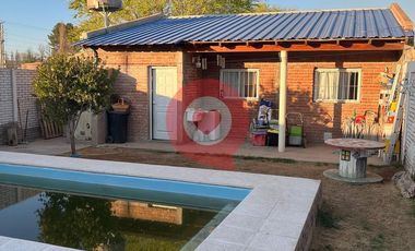 Venta Casa en Catriel. Los Cipreses al 600.