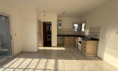 Departamento 2 ambientes en alquiler Moron