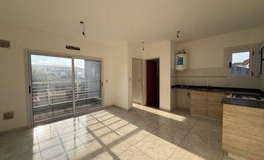 Departamento 2 ambientes en alquiler Moron