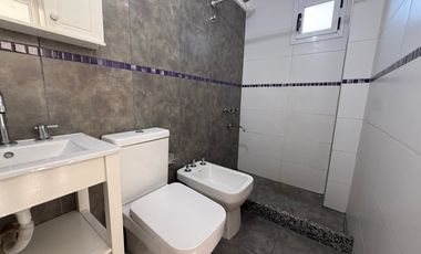 Departamento 2 ambientes en alquiler Moron