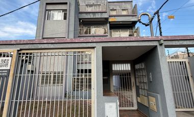 Departamento 2 ambientes en alquiler Moron