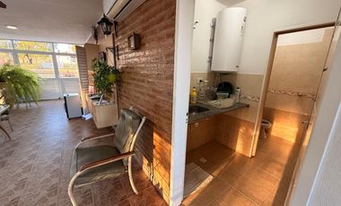 CASA EN ALQUILER EN COMPLEJO 