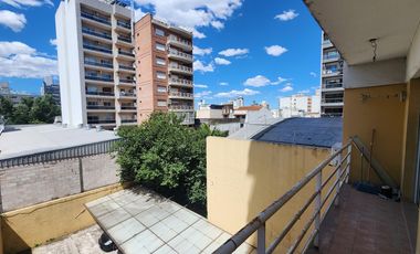 Hermoso Departamento 2 ambientes con balcon en el Centro de San Martin