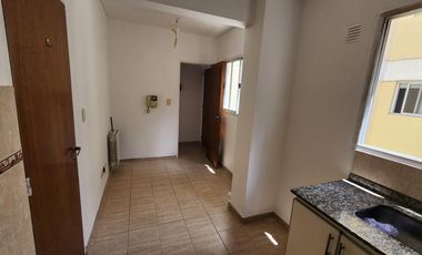 Hermoso Departamento 2 ambientes con balcon en el Centro de San Martin