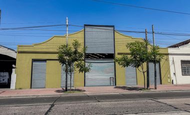 Alquiler - Depósito - Berazategui - 1750m2