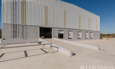 Depósito en Alquiler en Campana
