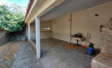 ALQUILER CASA 6 AMBIENTES BURZACO