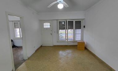 ALQUILER CASA 6 AMBIENTES BURZACO