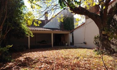 ALQUILER CASA 6 AMBIENTES BURZACO