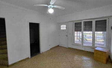ALQUILER CASA 6 AMBIENTES BURZACO