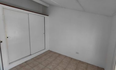 ALQUILER CASA 6 AMBIENTES BURZACO