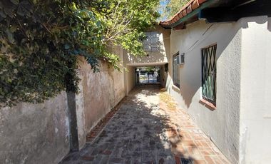 ALQUILER CASA 6 AMBIENTES BURZACO