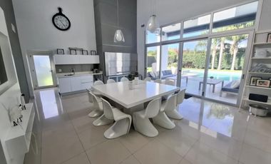 Casa en venta en Buenos Aires Village FINANCIADA