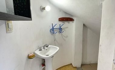 Alquiler de Local 25 M² c/baño en Moron
