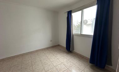 Dúplex en Alquiler, zona tranquila