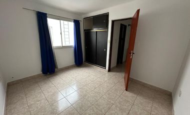 Dúplex en Alquiler, zona tranquila