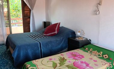 Excelente Casa Equipada para 7 pers. con gran parque - San Pedro Centro
