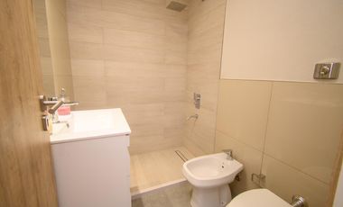 VENTA/ DEPARTAMENTO EXCLUSIVO , DE 3 DORMITORIOS CON EXCELENTE CALIDAD CONSTRUCTIVA. Santa Fe Capital.