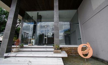 VENTA/ DEPARTAMENTO EXCLUSIVO , DE 3 DORMITORIOS CON EXCELENTE CALIDAD CONSTRUCTIVA. Santa Fe Capital.