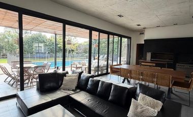 Casa en venta en Buenos Aires Village