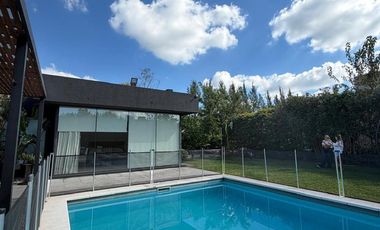 Casa en venta en Buenos Aires Village