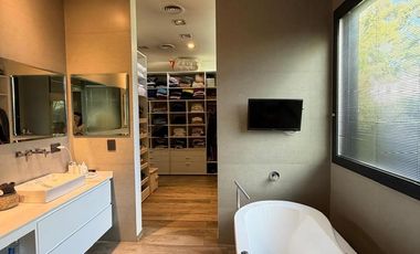 Casa en venta en Buenos Aires Village