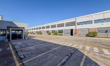 Alquiler - Depósito - La Tablada - Superficies disponibles de 700m2 a 17.000m2