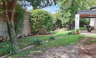 Casa en Bella Vista con quincho vidriado, pileta y posibilidad de ampliación