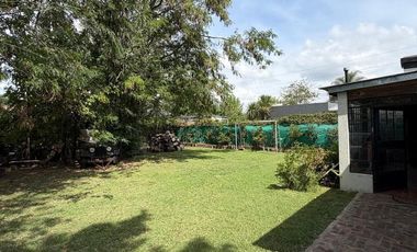 Casa en Bella Vista con quincho vidriado, pileta y posibilidad de ampliación
