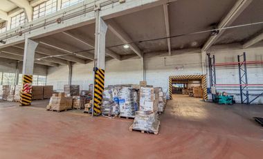 Alquiler - Depósito - La Tablada - Superficies disponibles de 700m2 a 17.000m2
