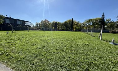 Lote en venta en el Barrio El Candil