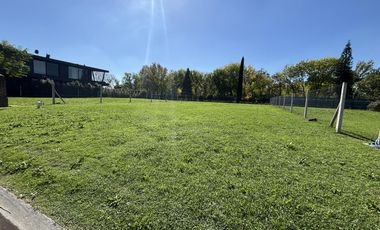 Lote en venta en el Barrio El Candil