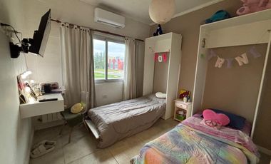 Barrio Los Talas | Venta | Linda casa de 4 ambientes con excelente vista - Apto crédito