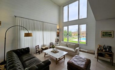 CASA EN VENTA BUENOS AIRES GOLF CLUB / BARRIO CERRADO