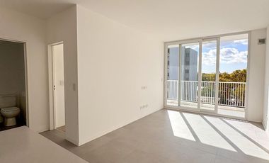 6º C piso 2 amb con escritorio  Av Ayacucho  2213