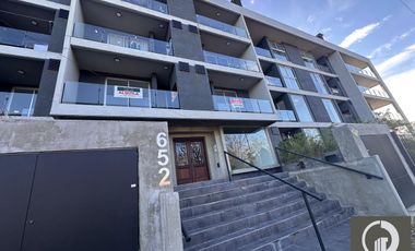 Cochera en venta en Granadero Baigorria