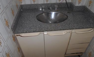 Venta Casa C/Local S/L 10x30M² en R. Mejía  Muy Buen Estado A Mts. Av. de Mayo