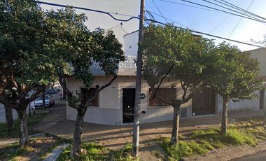 VENTA PH 3 AMBIENTES CON TERRAZA Y COCHERA EN RAMOS MEJÍA