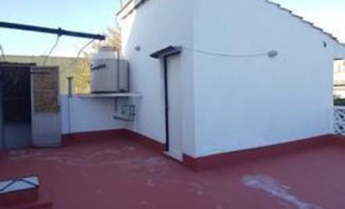 VENTA PH 3 AMBIENTES CON TERRAZA Y COCHERA EN RAMOS MEJÍA